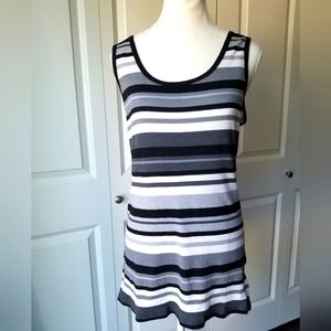 NWOT Women's Plus Ribbed Stiped Multi-Colored Tank Top 2X (18W/20W)